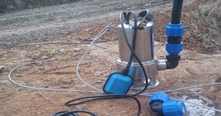 Установка дренажного насоса в Белогорске - услуги от СантехДомБгк, расценки от 3115 рублей